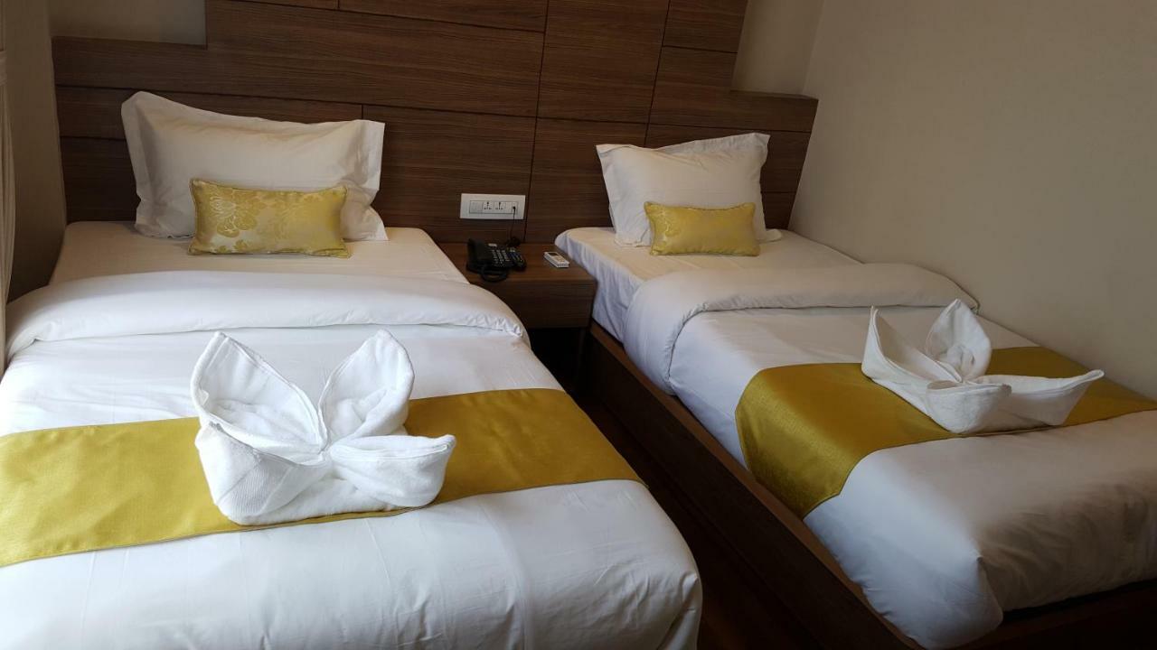 Hotel Bihani Kathmandu Esterno foto