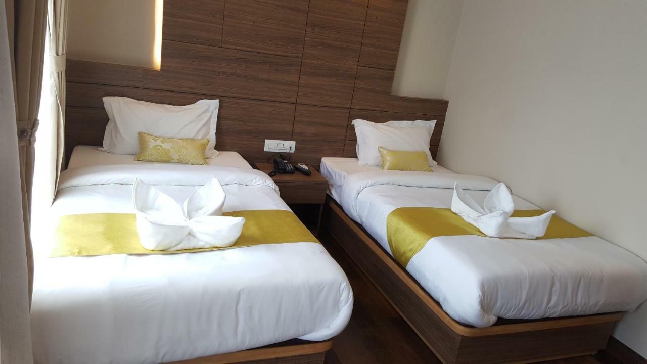 Hotel Bihani Kathmandu Esterno foto